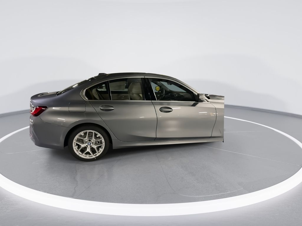 Thumbnail: 2025 BMW 3 Series - 8