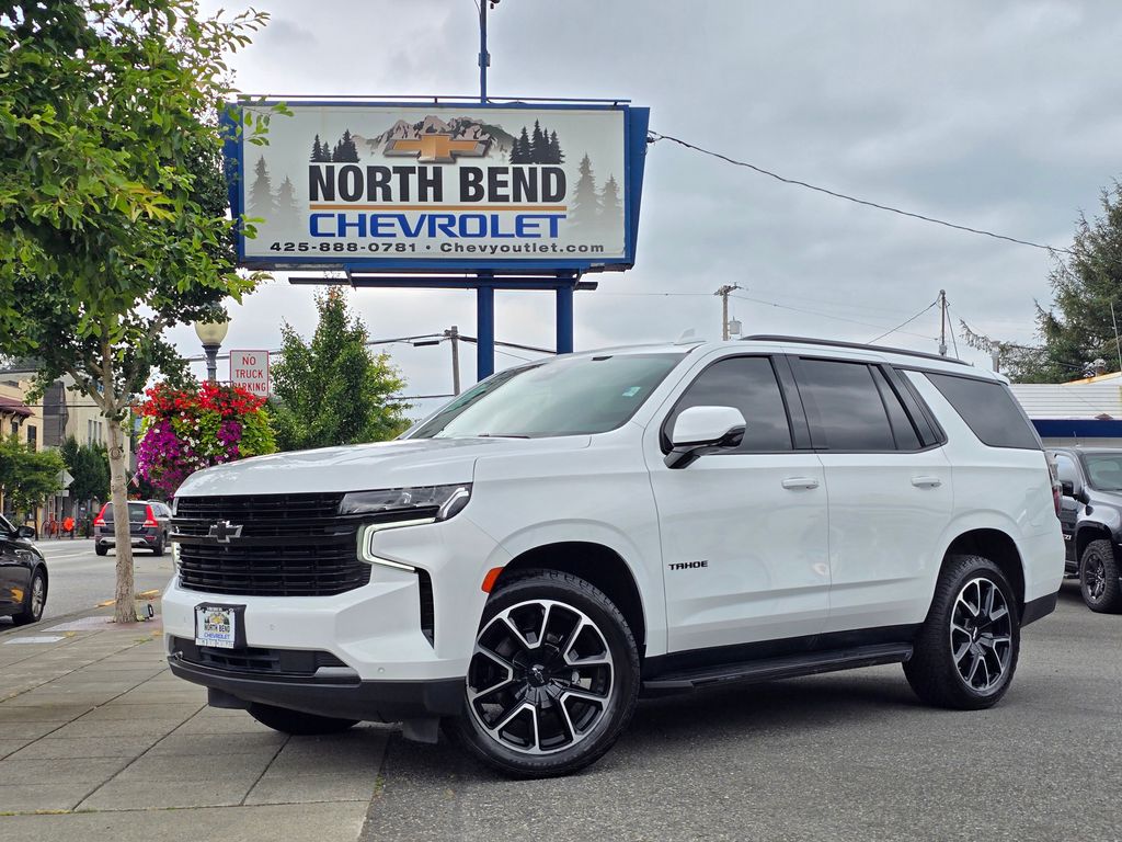 Summit White 2023 Chevrolet Tahoe SUV / Crossover Four-Wheel Drive