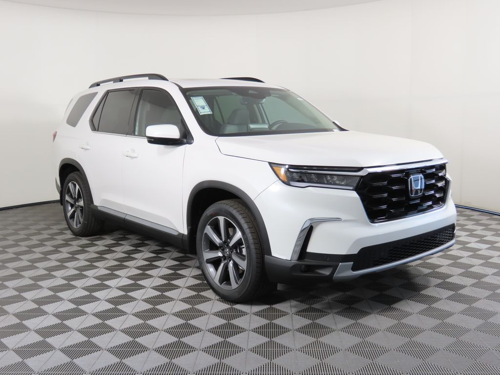 2025 Honda Pilot Touring 3