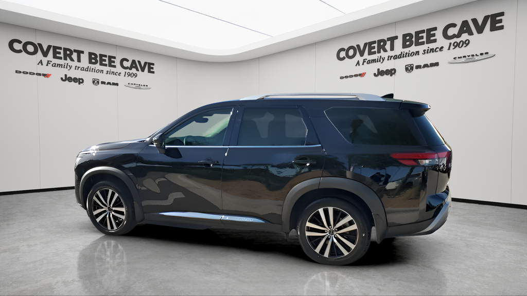 Used Car 2023 Nissan Pathfinder  Platinum For Sale Under $35,000 In Austin, Texas
