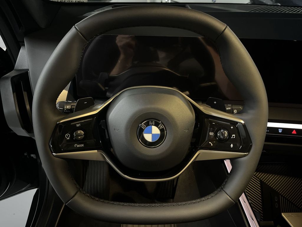 Thumbnail: 2025 BMW X3 - 14