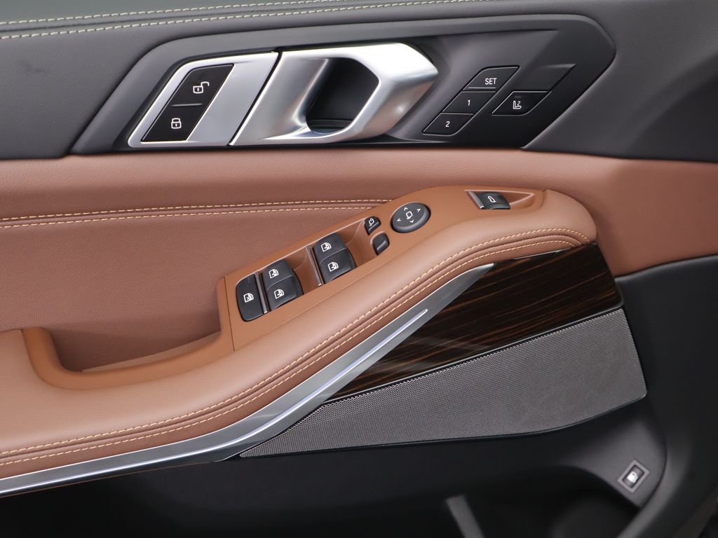 Thumbnail: 2026 BMW X5 - 24