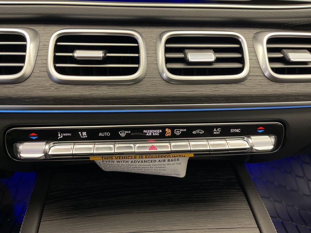 Thumbnail: 2026 Mercedes-Benz GLE - 20