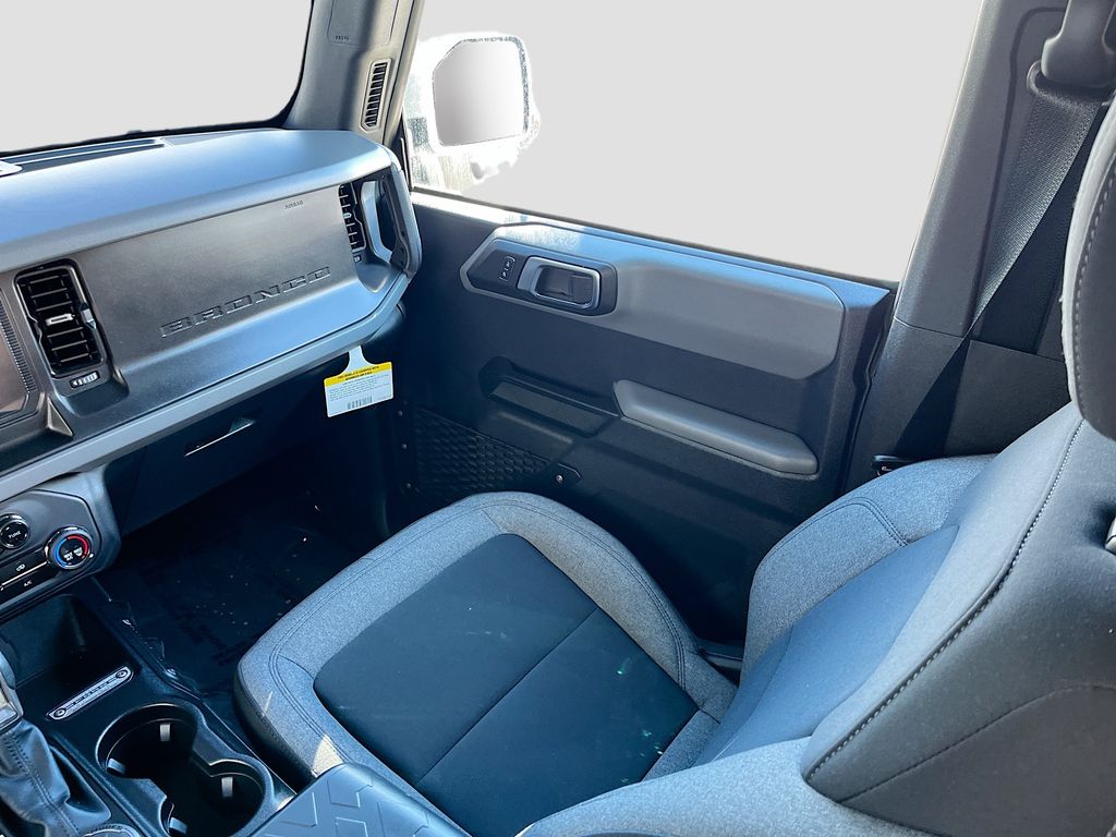 2023 Ford Bronco 4-Door Base - Photo 21
