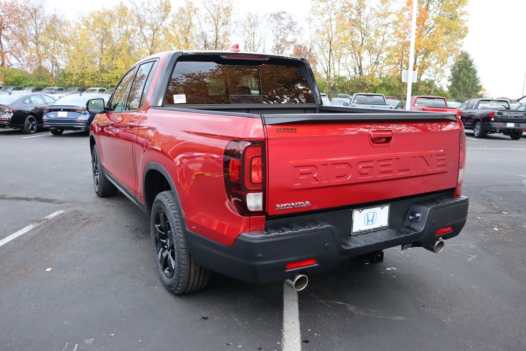 Thumbnail: 2025 Honda Ridgeline - 3