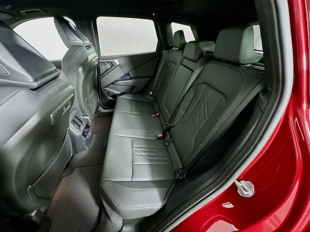 Thumbnail: 2025 BMW X3 - 17