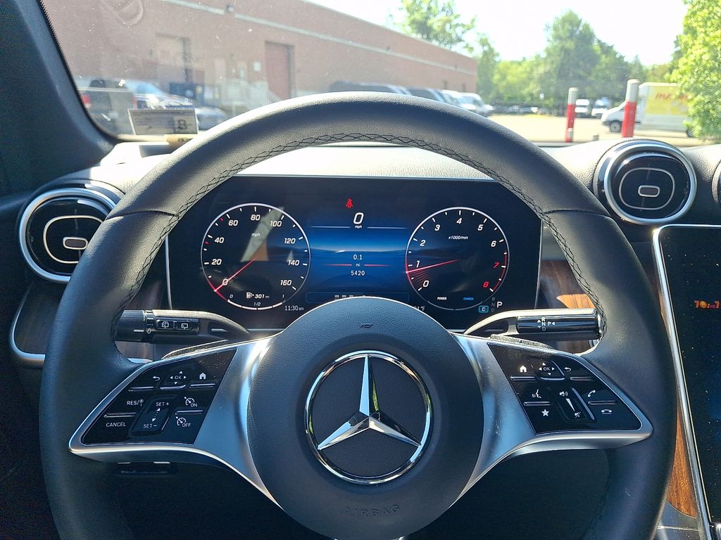 Thumbnail: 2026 Mercedes-Benz GLC - 20
