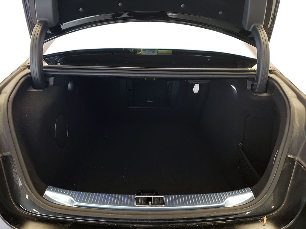 Thumbnail: 2022 Mercedes-Benz S-Class - 22