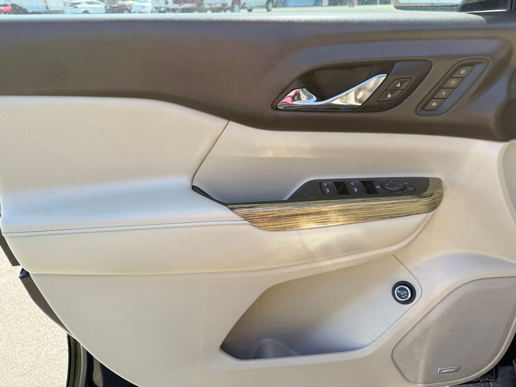 2017 GMC Acadia