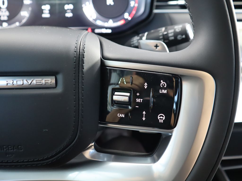 Thumbnail: 2025 Land Rover Range Rover - 12