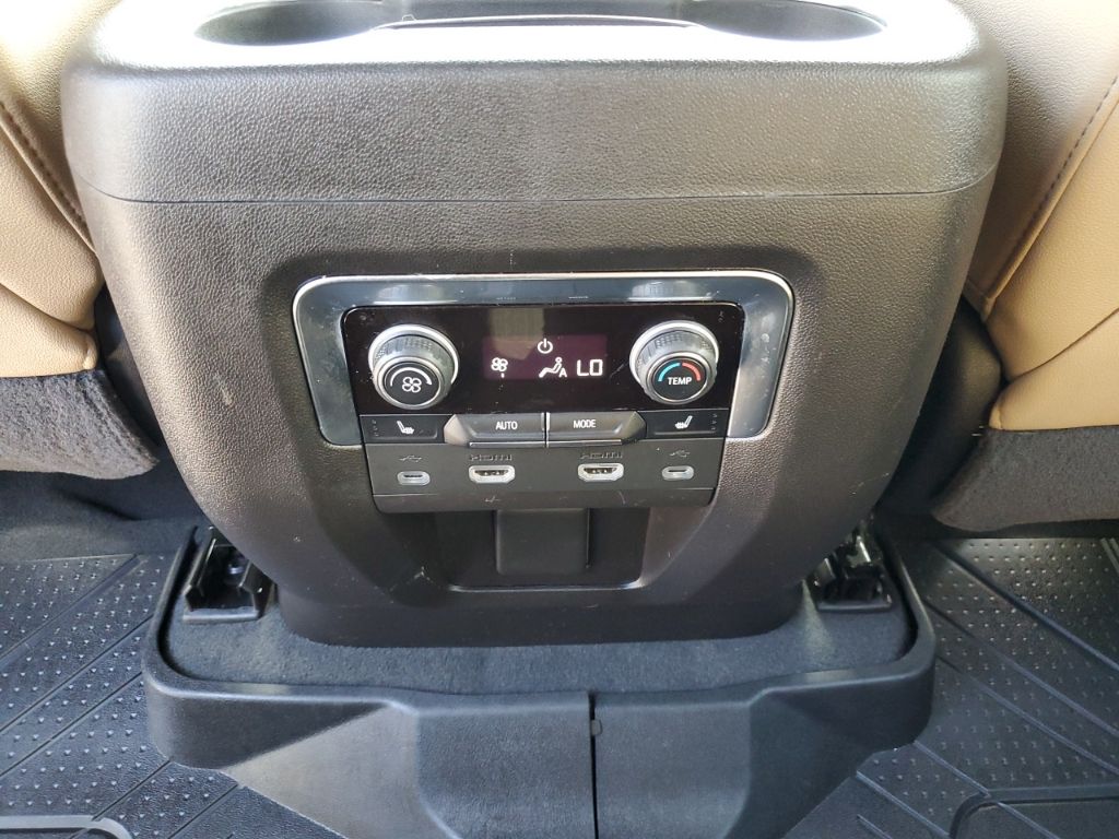 Used Car 2021 Chevrolet Suburban  Premier For Sale Under $60,000 In Austin, Texas