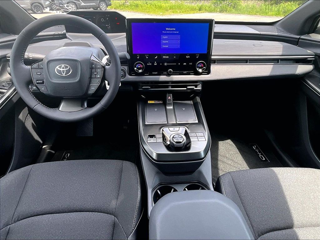 2026 Toyota C-HR — photo 12