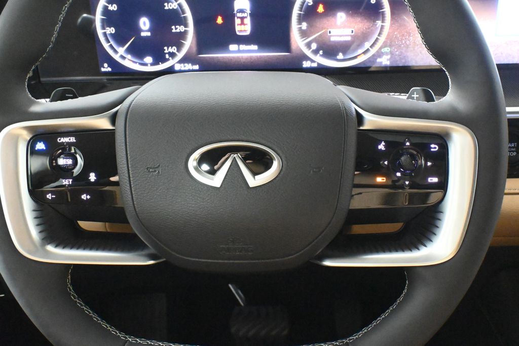 Thumbnail: 2026 INFINITI QX80 - 19