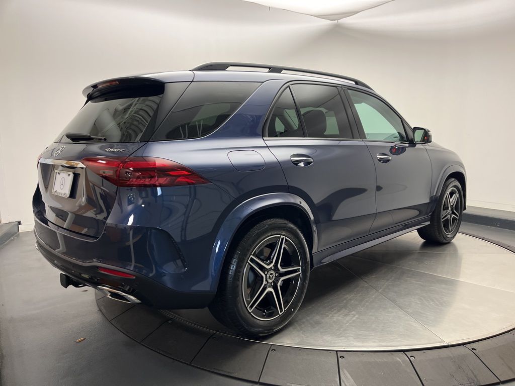 Thumbnail: 2026 Mercedes-Benz GLE - 7