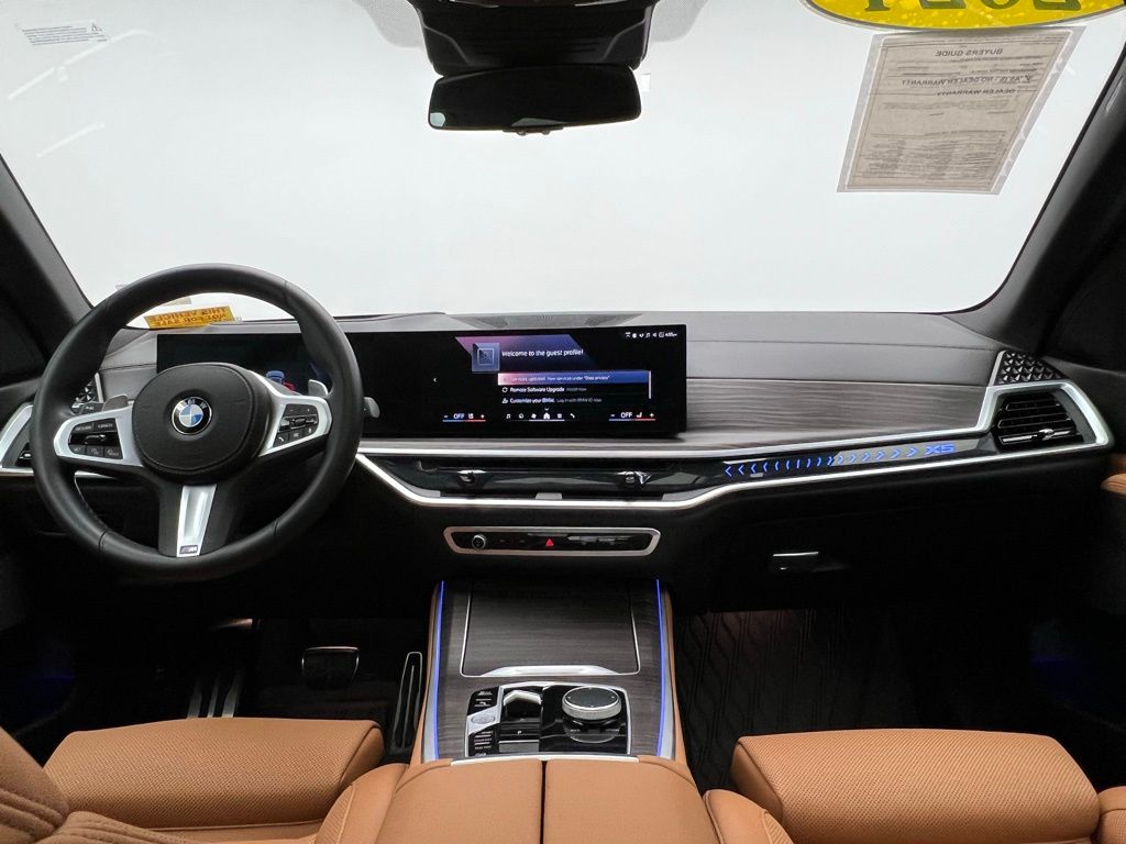 Thumbnail: 2024 BMW X5 - 10
