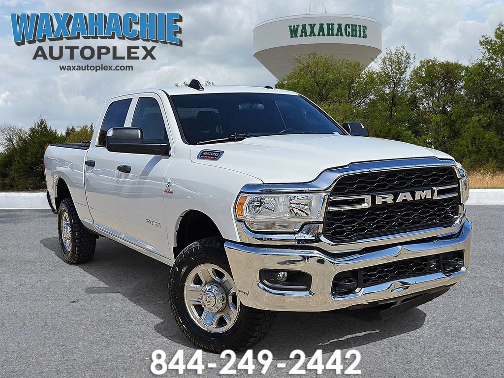 2022 RAM 2500 Tradesman Crew Cab 4WD