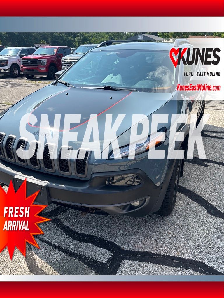 Anvil Clear Coat 2015 Jeep Cherokee SUV / Crossover Four-Wheel Drive 9-Speed Automatic