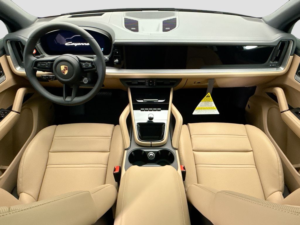 Thumbnail: 2026 Porsche Cayenne - 16