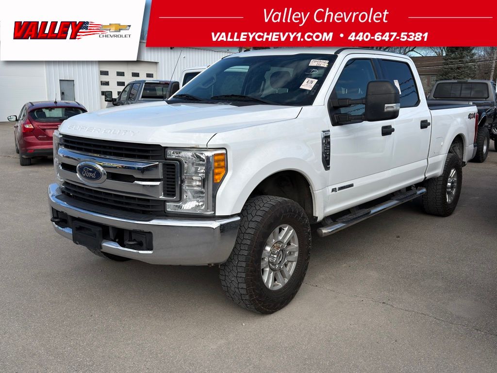 2017 Ford F-250 Super Duty XLT Crew Cab 4WD
