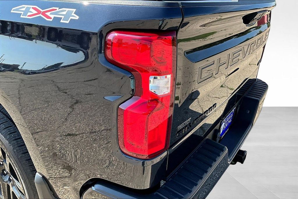 Used 2024 Chevrolet Silverado 1500 Truck