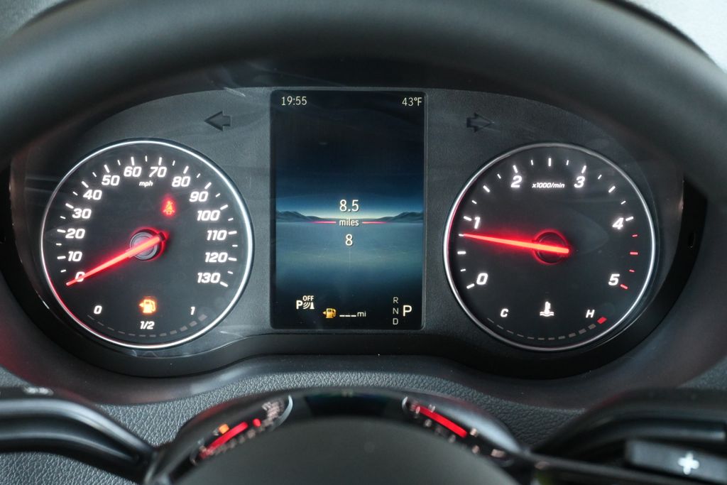 Thumbnail: 2025 Mercedes-Benz Sprinter - 16