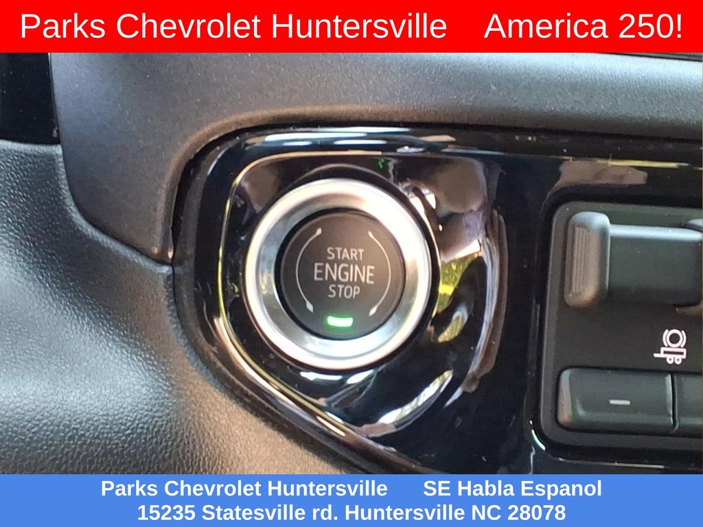 ChevroletSilverado 3500HD9