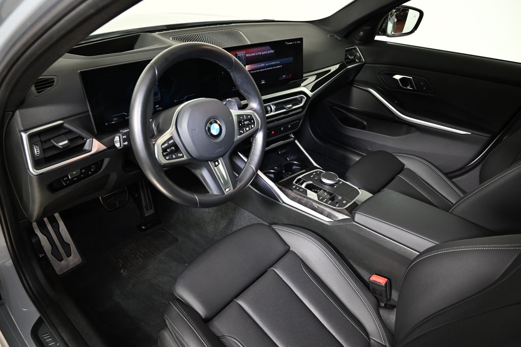 Thumbnail: 2024 BMW 3 Series - 15