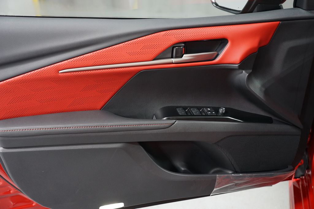 Thumbnail: 2026 Toyota Camry - 31