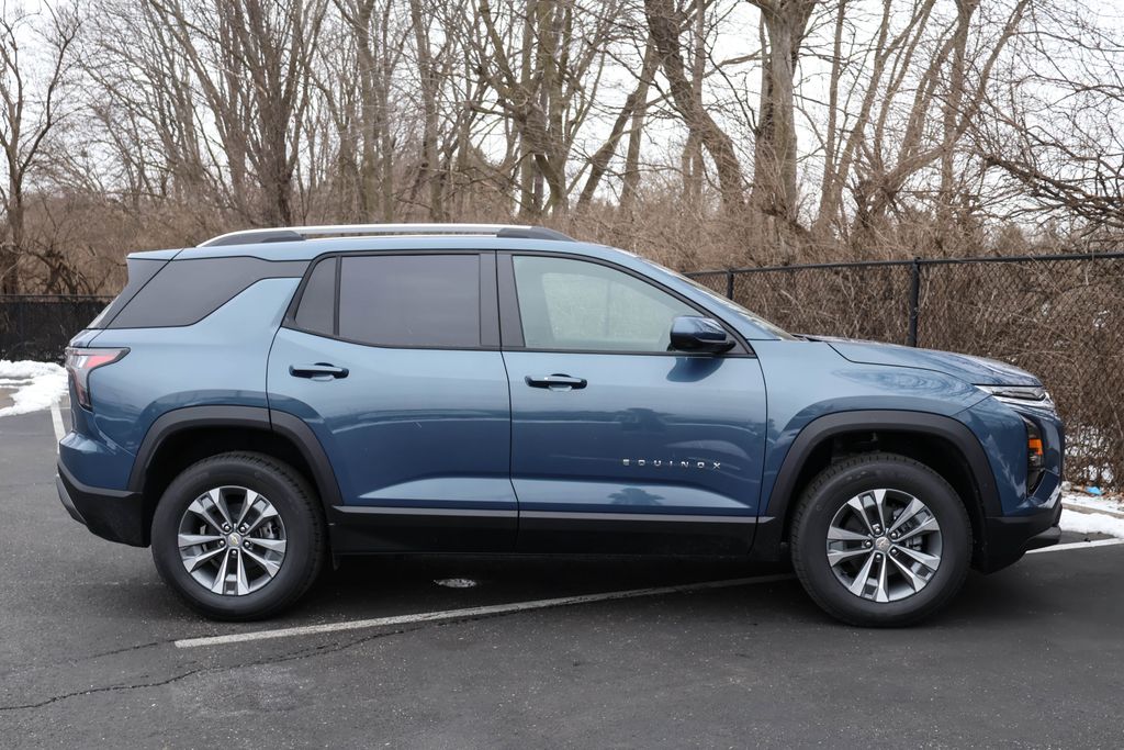 2025 Chevrolet Equinox LT 9