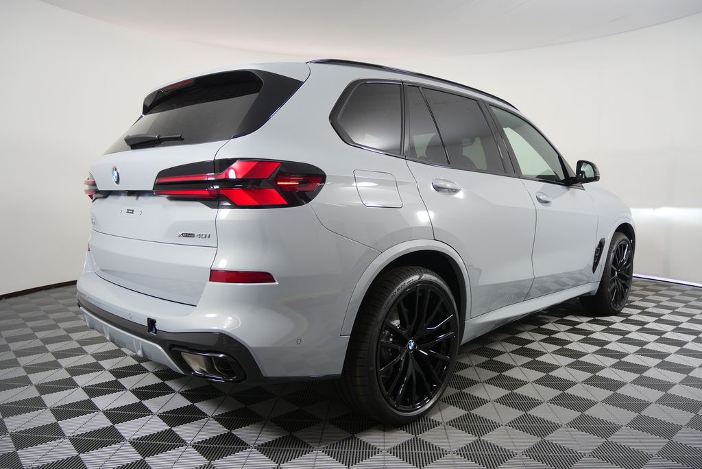 Thumbnail: 2026 BMW X5 - 3