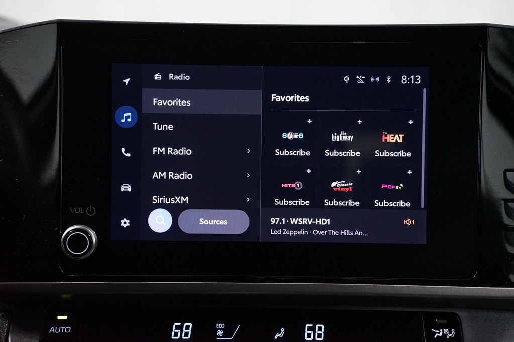 Thumbnail: 2025 Toyota Camry - 19