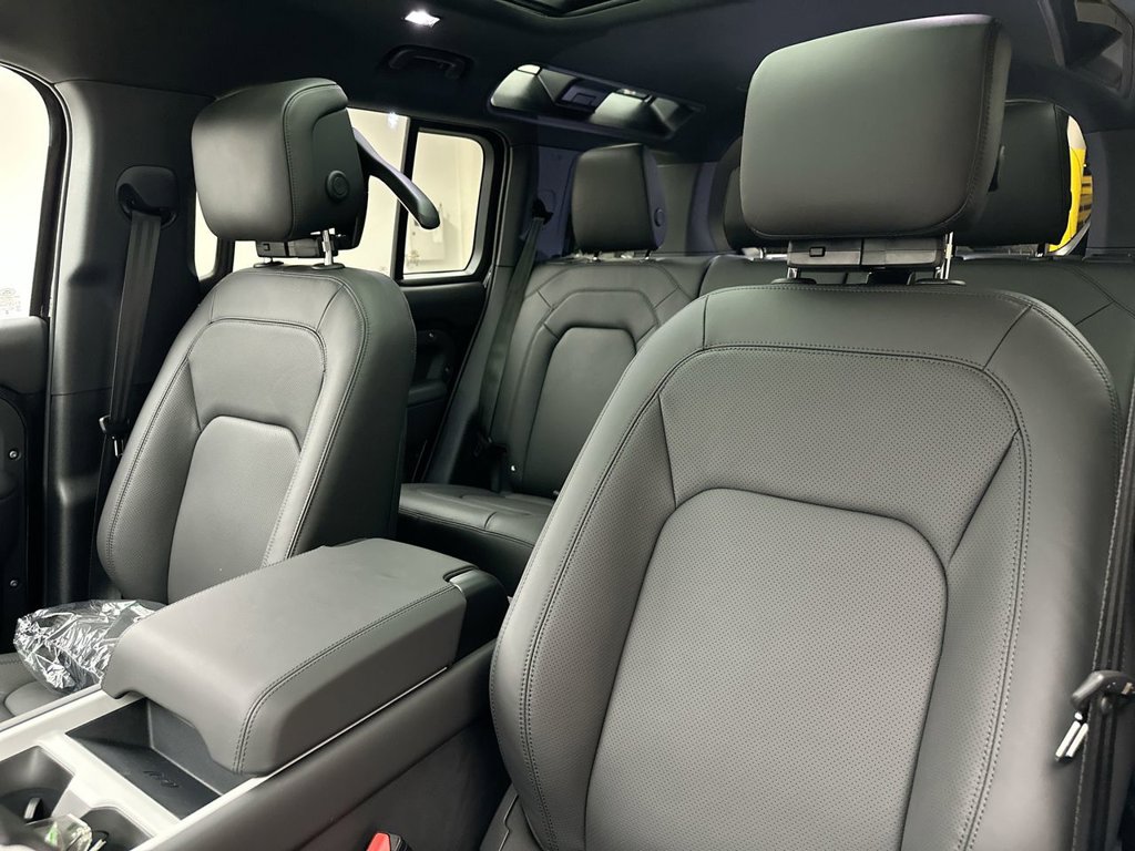 Thumbnail: 2026 Land Rover Defender - 10