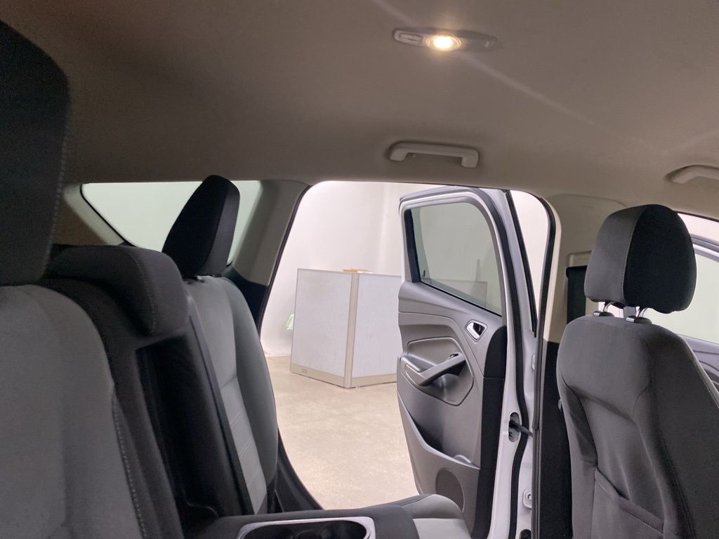 2016 Ford Escape SE photo