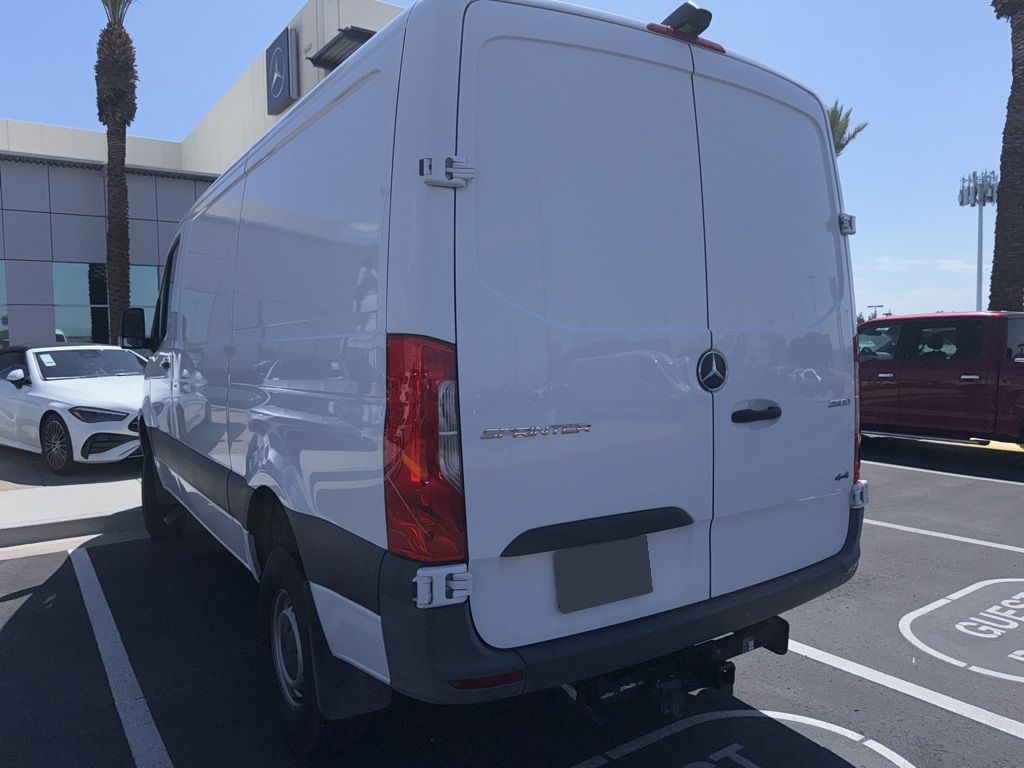 Thumbnail: 2019 Mercedes-Benz Sprinter - 3