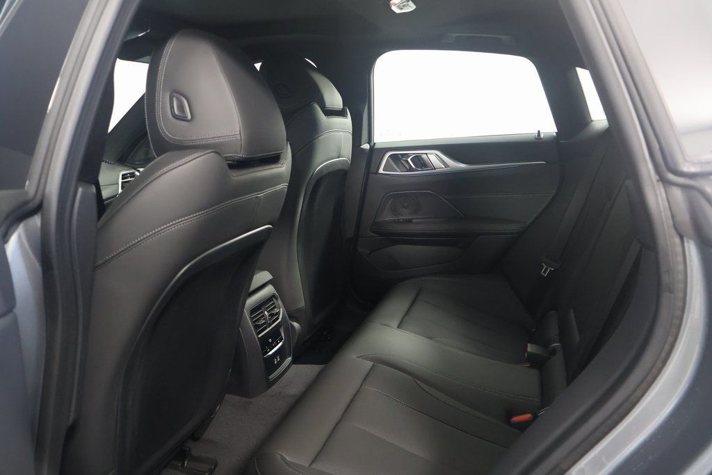 2025 BMW i4 eDrive40 6