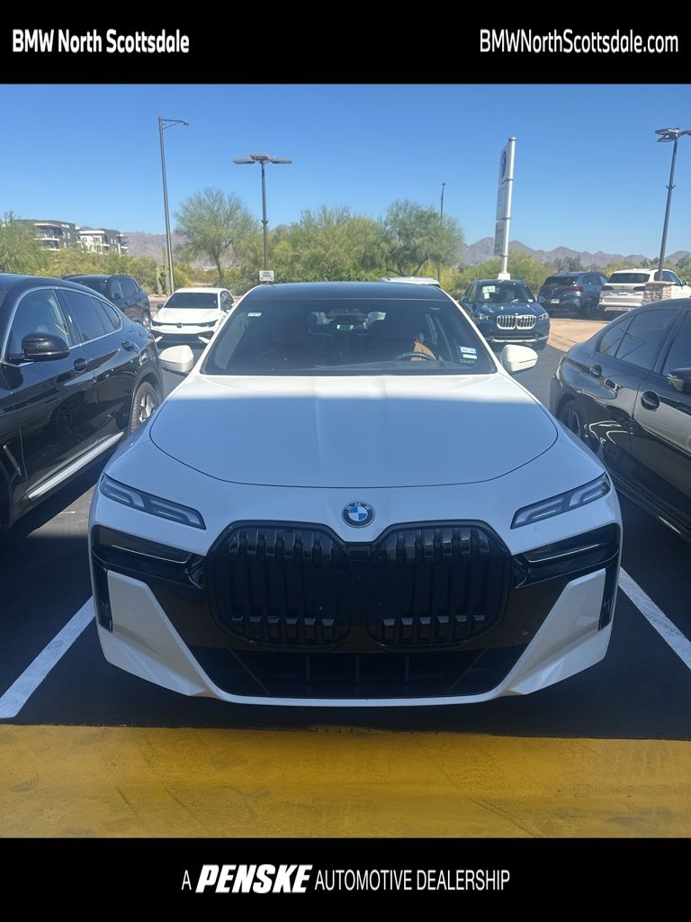 Thumbnail: 2023 BMW 7 Series - 1