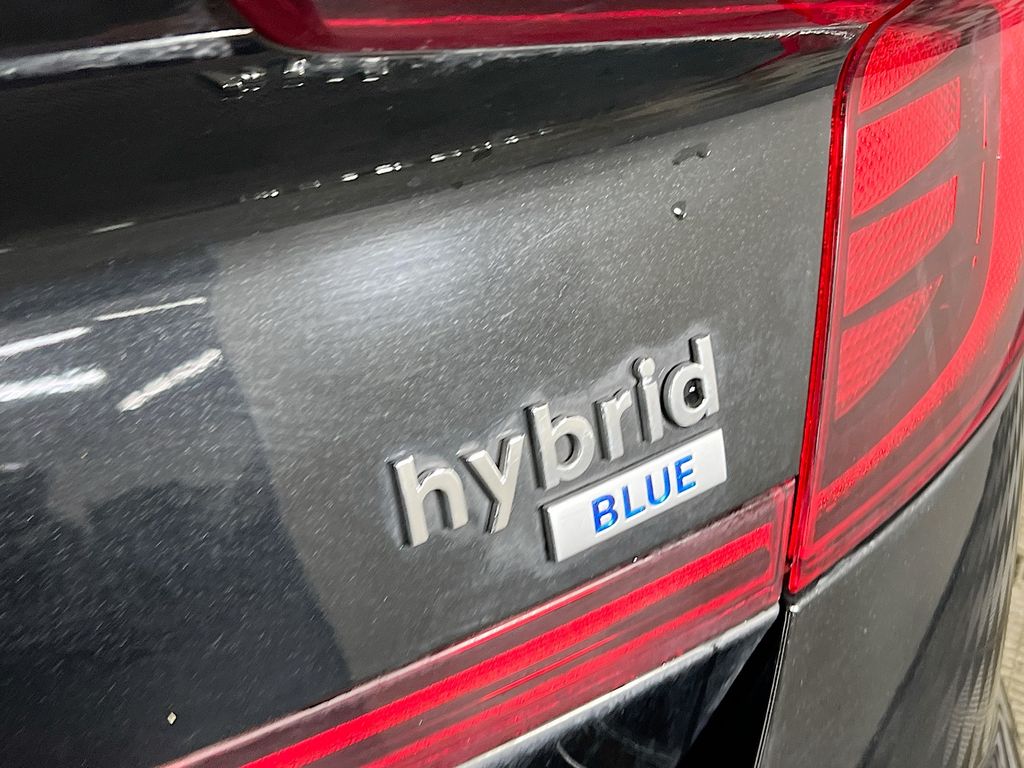 2020 Hyundai Sonata Hybrid Blue