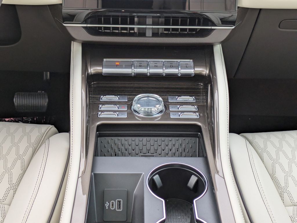 2026 Lincoln Nautilus Black Label