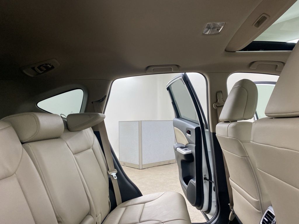 2016 Honda CR-V Touring photo