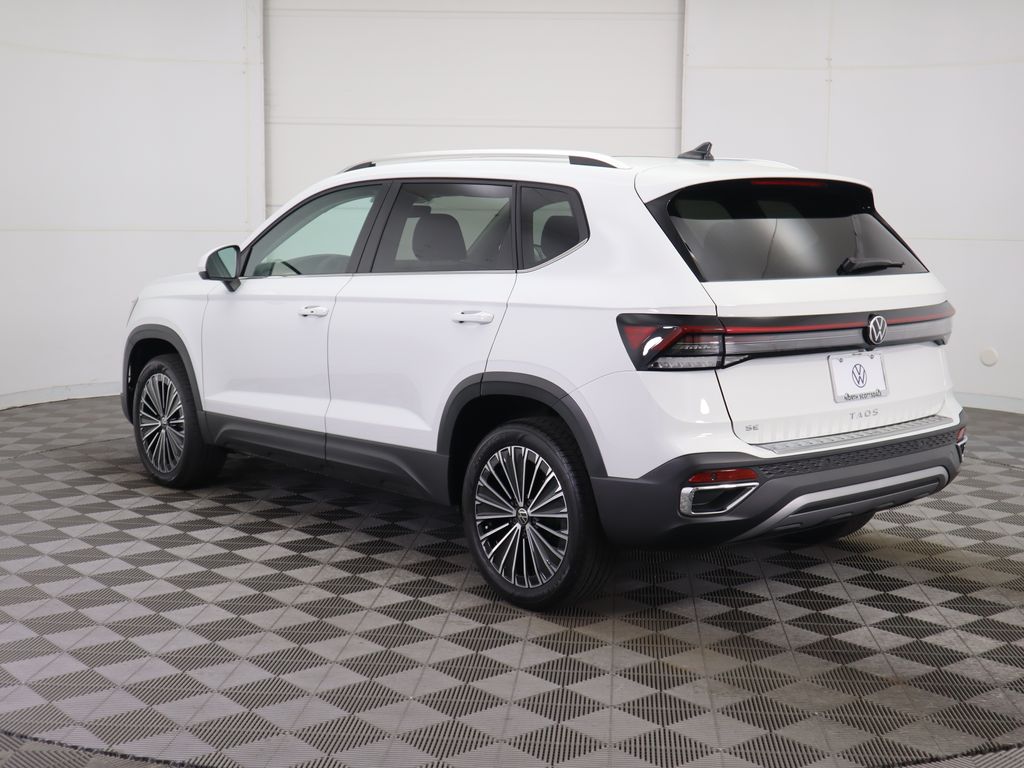 Thumbnail: 2025 Volkswagen Taos - 7