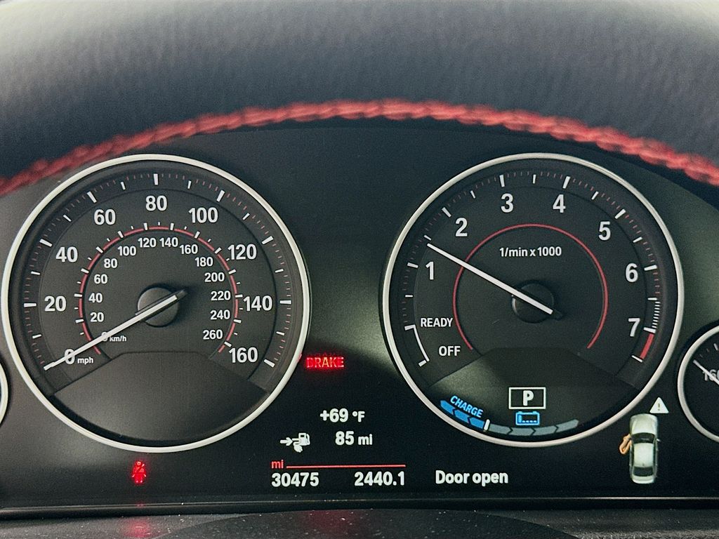 2018 BMW 3 Series 330e iPerformance 12