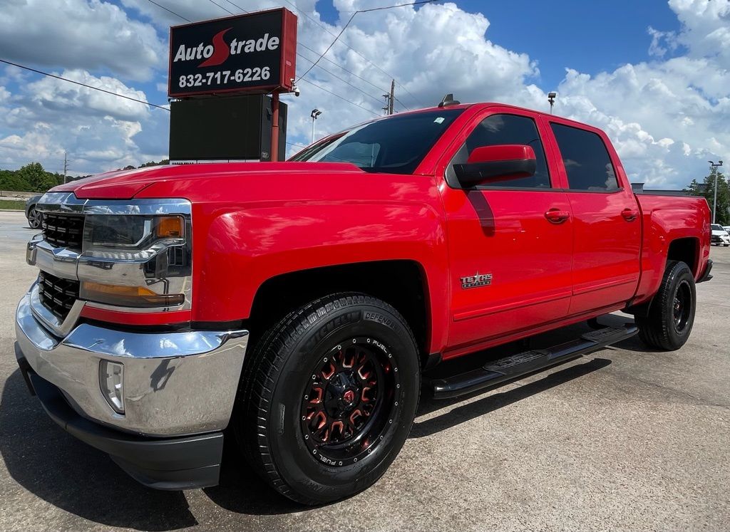 2018 Chevrolet Silverado 1500 LT Red at Bravo Nissan