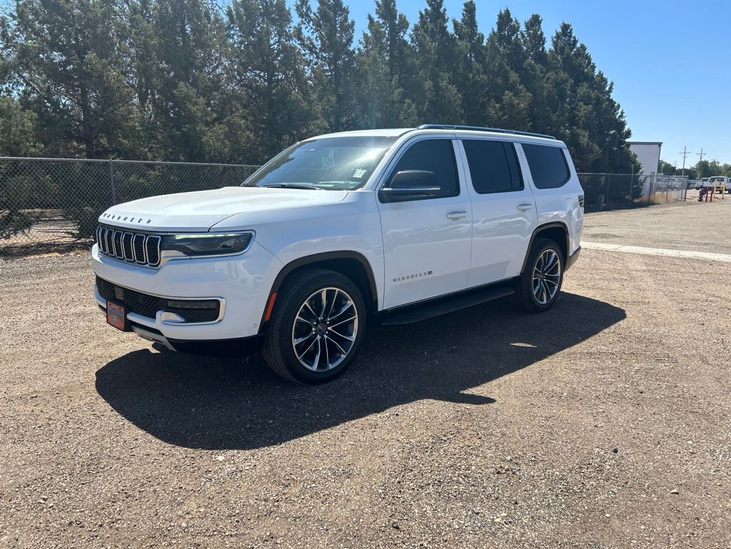 Bright White Clearcoat 2023 Jeep Wagoneer Series II RWD SUV / Crossover 4X2 8-Speed Automatic