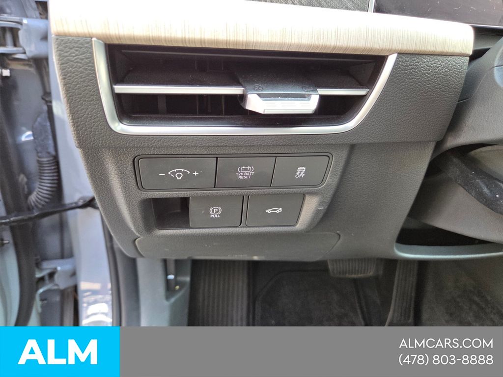 Used 2024 Blue Hyundai SEL image 22