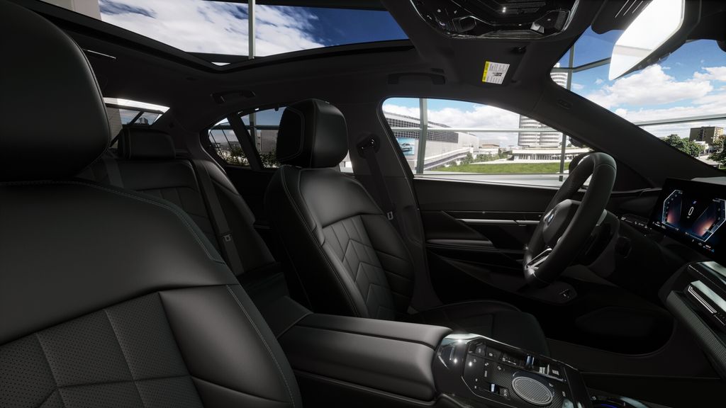 Thumbnail: 2026 BMW 5 Series - 9