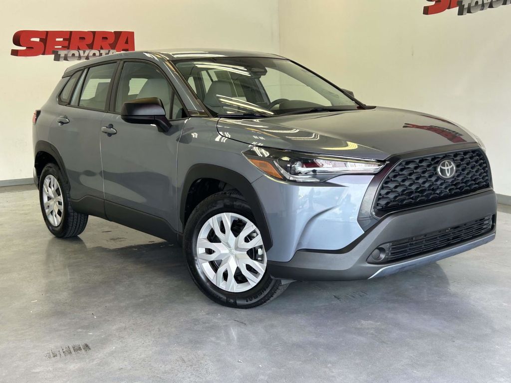  2023 Toyota Corolla Cross L FWD   
