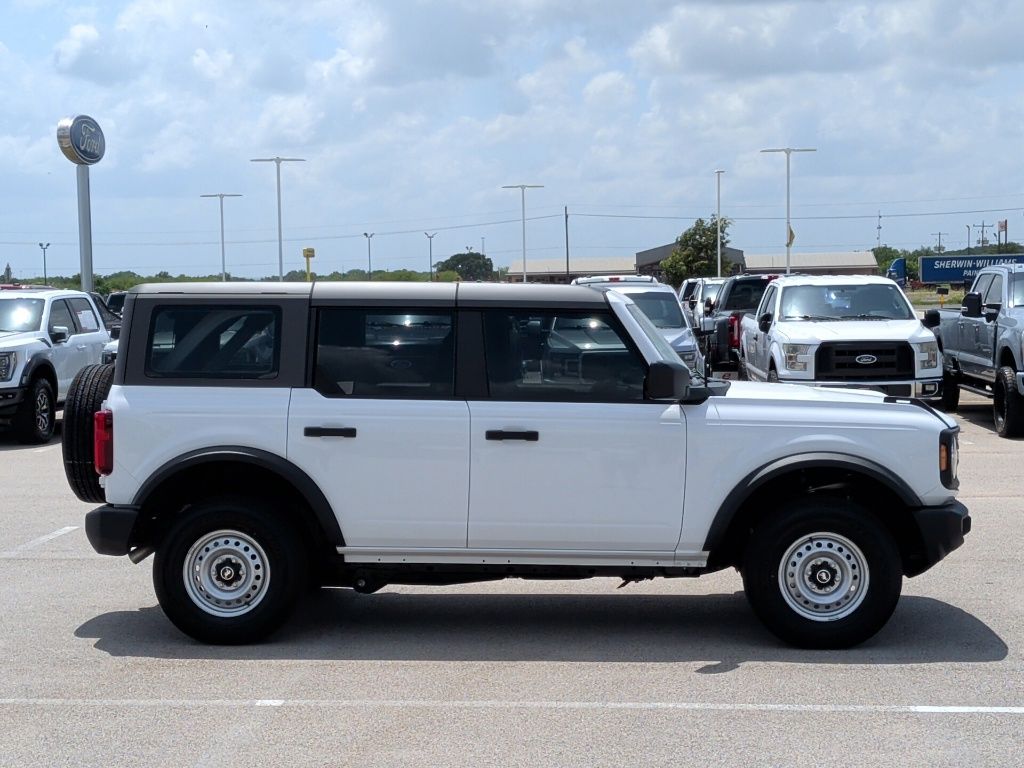2025 Ford Bronco Base - 8