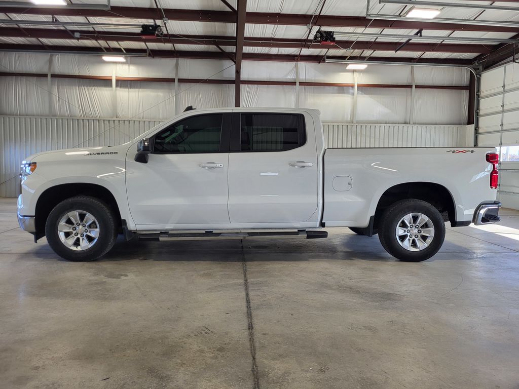 2024 Chevrolet Silverado 1500 LT 2