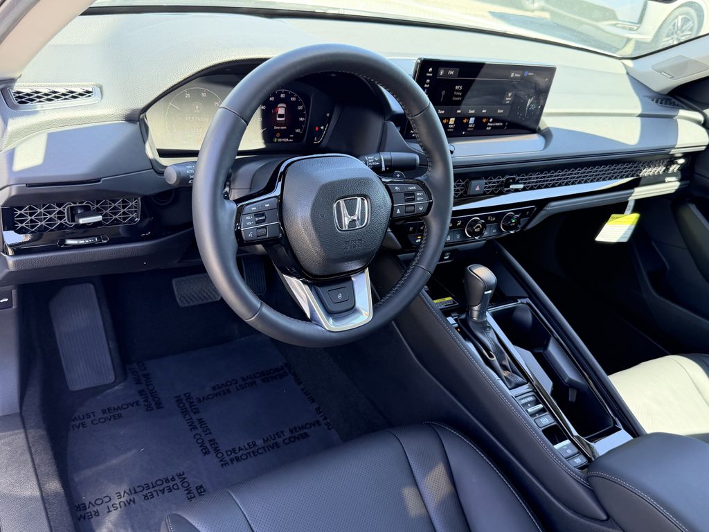 used 2025 Honda Accord Hybrid car, priced at $35,391