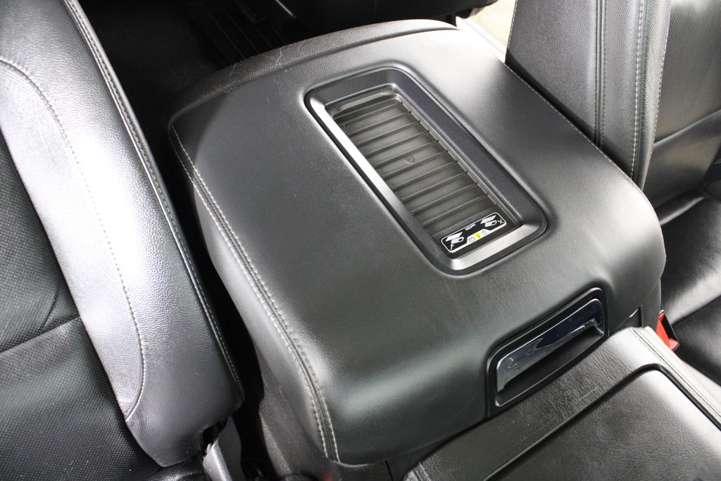 Used 2018 Chevrolet Suburban for sale in 